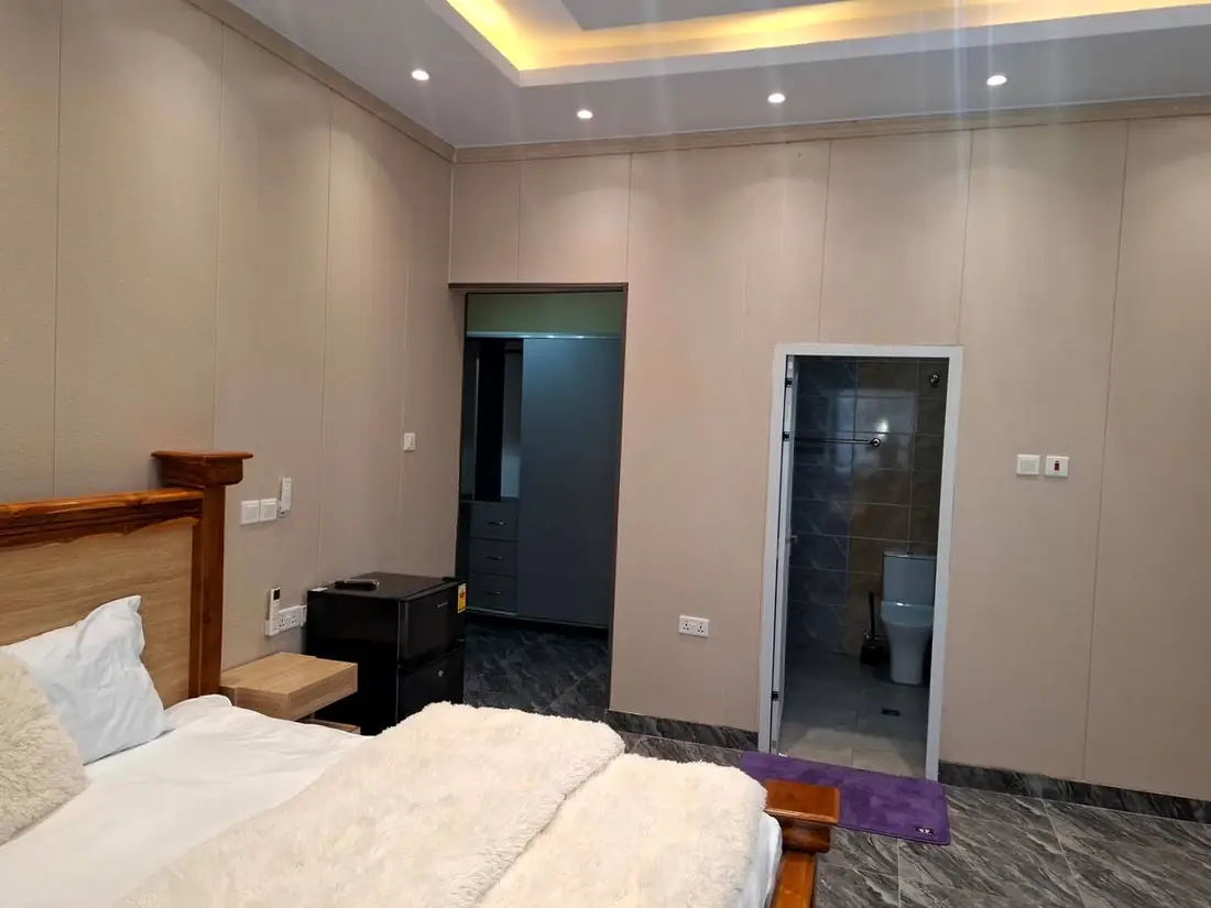 Bedroom 3, Pelican Hotel VVIP